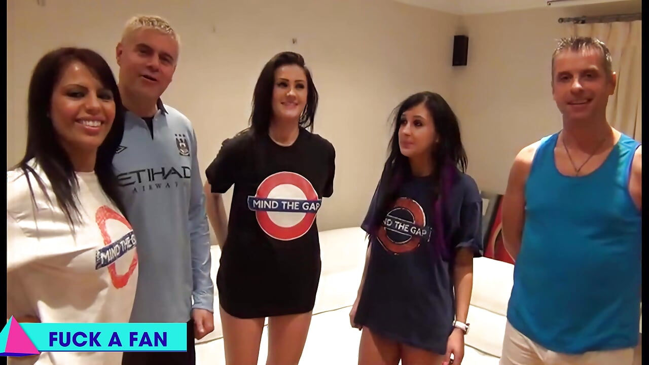 Scooby’s Three-Way Fuck, Scarlett, Carla, & Chantelle!